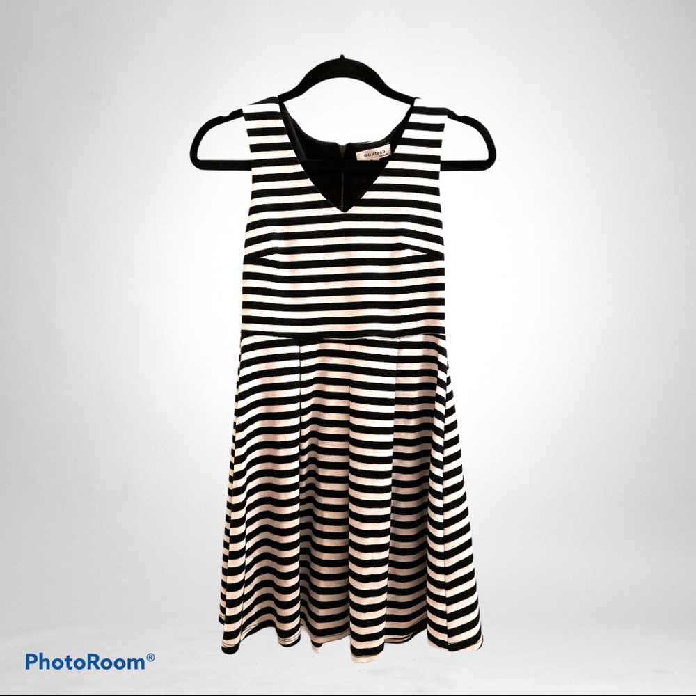 Monteau Navy& White Striped Dress